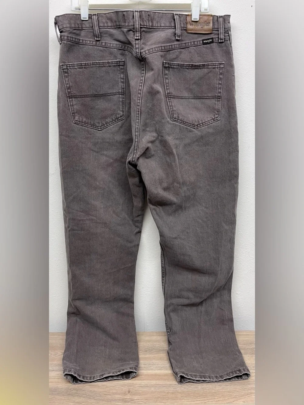 Wrangler Regular Relaxed Fit Tan/Gray Denim Jeans 38x32